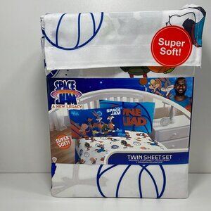 Space Jam A New Legacy Vibrant Printed Super Soft Twin Sized Bed Sheet Set